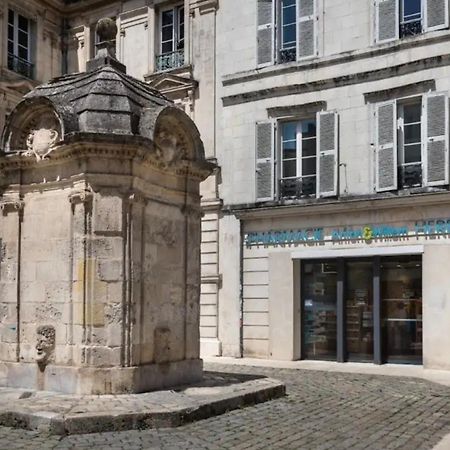 Les Apparts De Charly Duplex Cosy Au Marche Hyper Centre La Rochelle Tout A Pied Exteriér fotografie